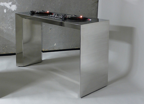 dj_desk_metrofarm dj_desk_metrofarm