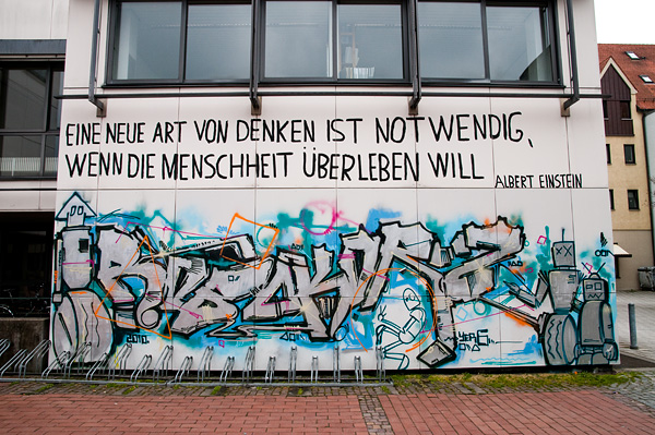 graffiti-einsteinhaus-05