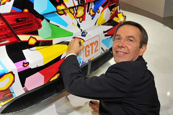 BMW-Art-Car-von-Jeff-Koons-14