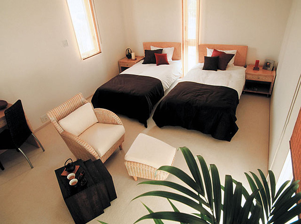 EDDIS-HOUSE-12