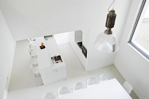 NEU31-SUPERBLOCK-14