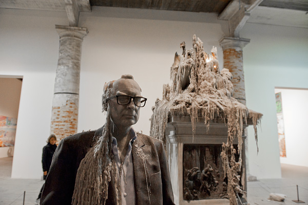 La-Biennale-di-Venezia-2011-13 Urs Fischer - Wax Man