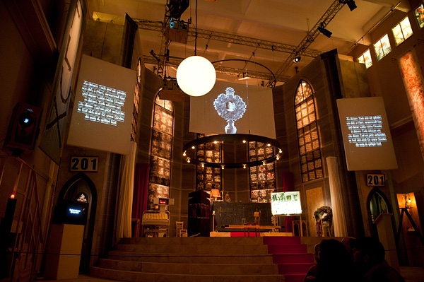 La-Biennale-di-Venezia-2011-23 Christoph Schlingensief - Eine Kirche der Angst vor dem Fremden in mir