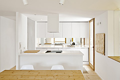 Thumbnail image for Urbanes Refugium von sergi pons arquitecte