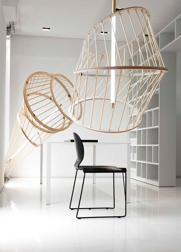 Design Holz Studio MObelvertrieb Agentur ~ Molteni&C Dada Leuchten Szenografie von Constance Guisset Studio5555 Design Holz Studio MObelvertrieb Agentur ~ Molteni&C Dada Leuchten Szenografie von Constance Guisset Studio5555