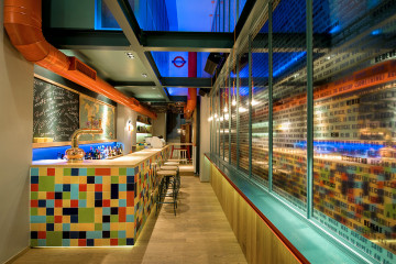 RE-caffe-dining-bar-01